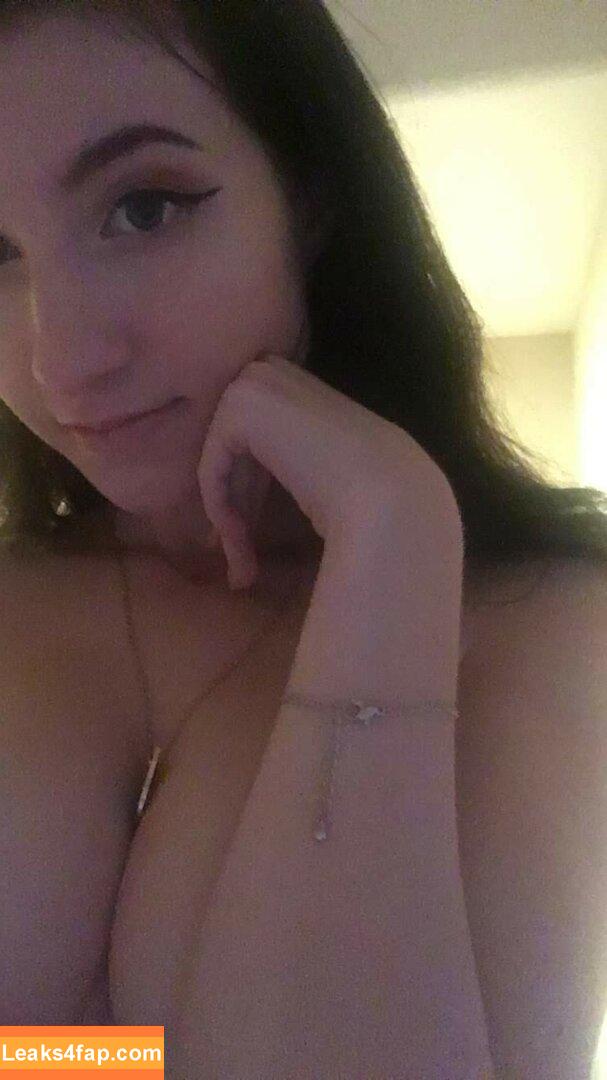 Elizabeth Reed / KawaiiiKitten / KawaiiiKitty / elizabethreed / hi_its_elizabeth_reed leaked photo photo #0027