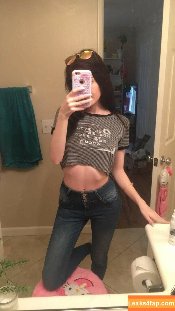 Elizabeth Reed / KawaiiiKitten / KawaiiiKitty / elizabethreed / hi_its_elizabeth_reed leaked photo photo #0137