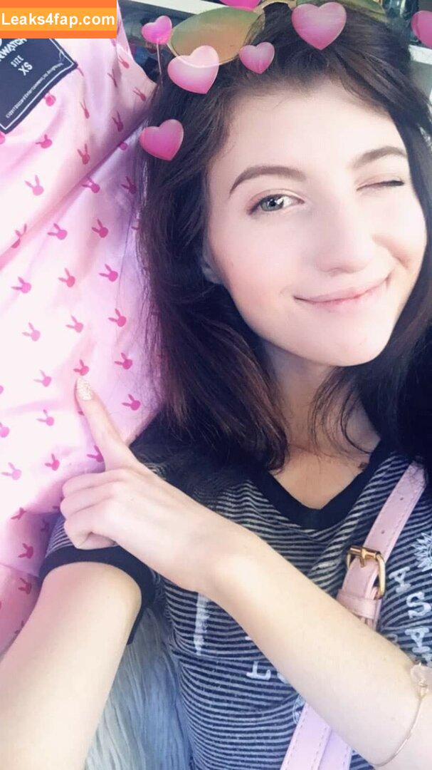 Elizabeth Reed / KawaiiiKitten / KawaiiiKitty / elizabethreed / hi_its_elizabeth_reed leaked photo photo #0138