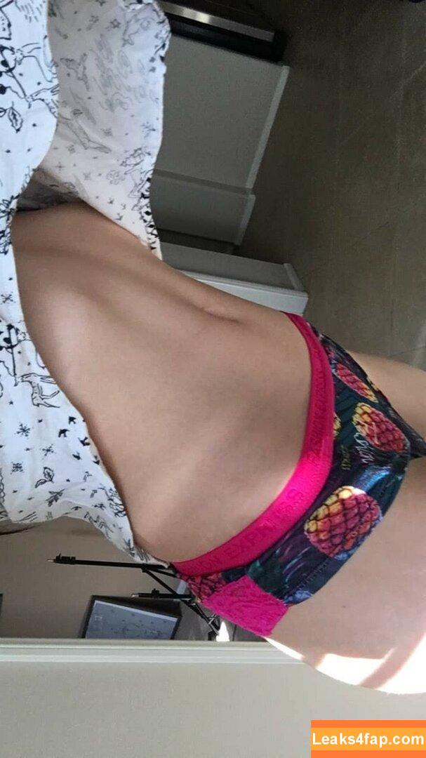 Elizabeth Reed / KawaiiiKitten / KawaiiiKitty / elizabethreed / hi_its_elizabeth_reed leaked photo photo #0153