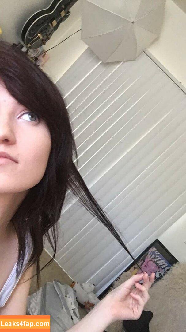 Elizabeth Reed / KawaiiiKitten / KawaiiiKitty / elizabethreed / hi_its_elizabeth_reed leaked photo photo #0386