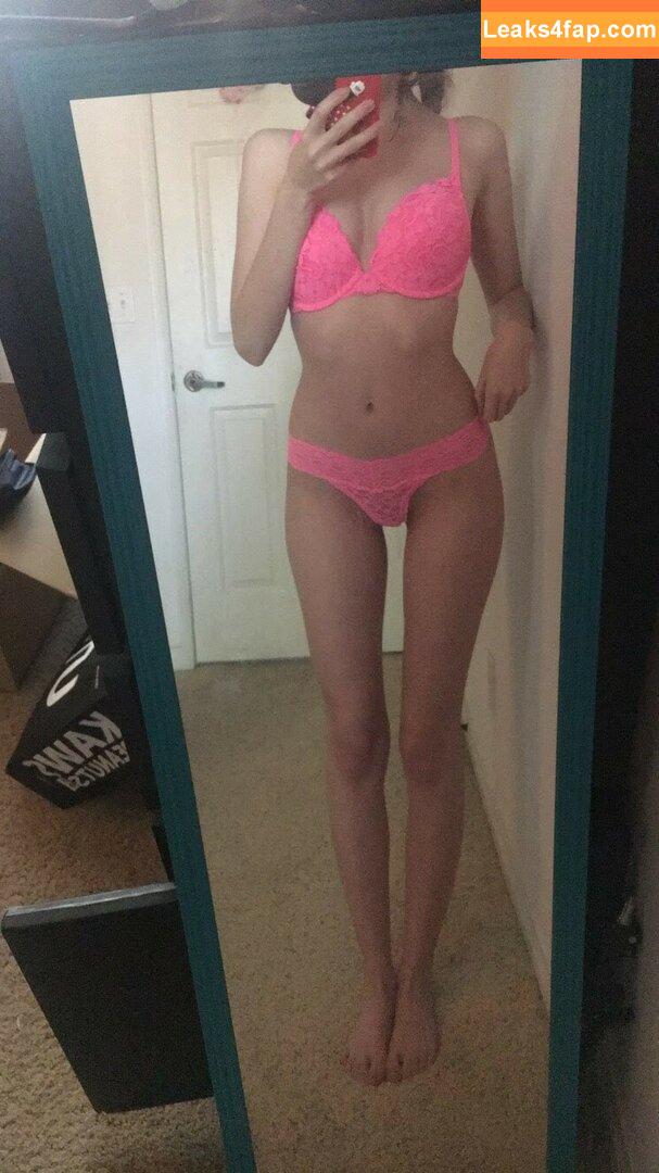 Elizabeth Reed / KawaiiiKitten / KawaiiiKitty / elizabethreed / hi_its_elizabeth_reed leaked photo photo #0400