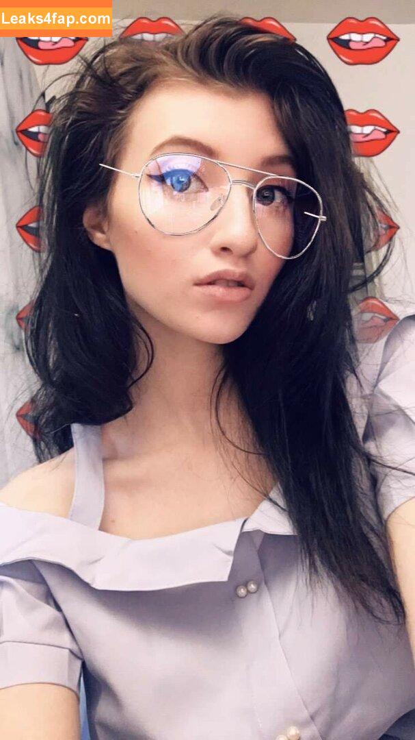 Elizabeth Reed / KawaiiiKitten / KawaiiiKitty / elizabethreed / hi_its_elizabeth_reed leaked photo photo #0543