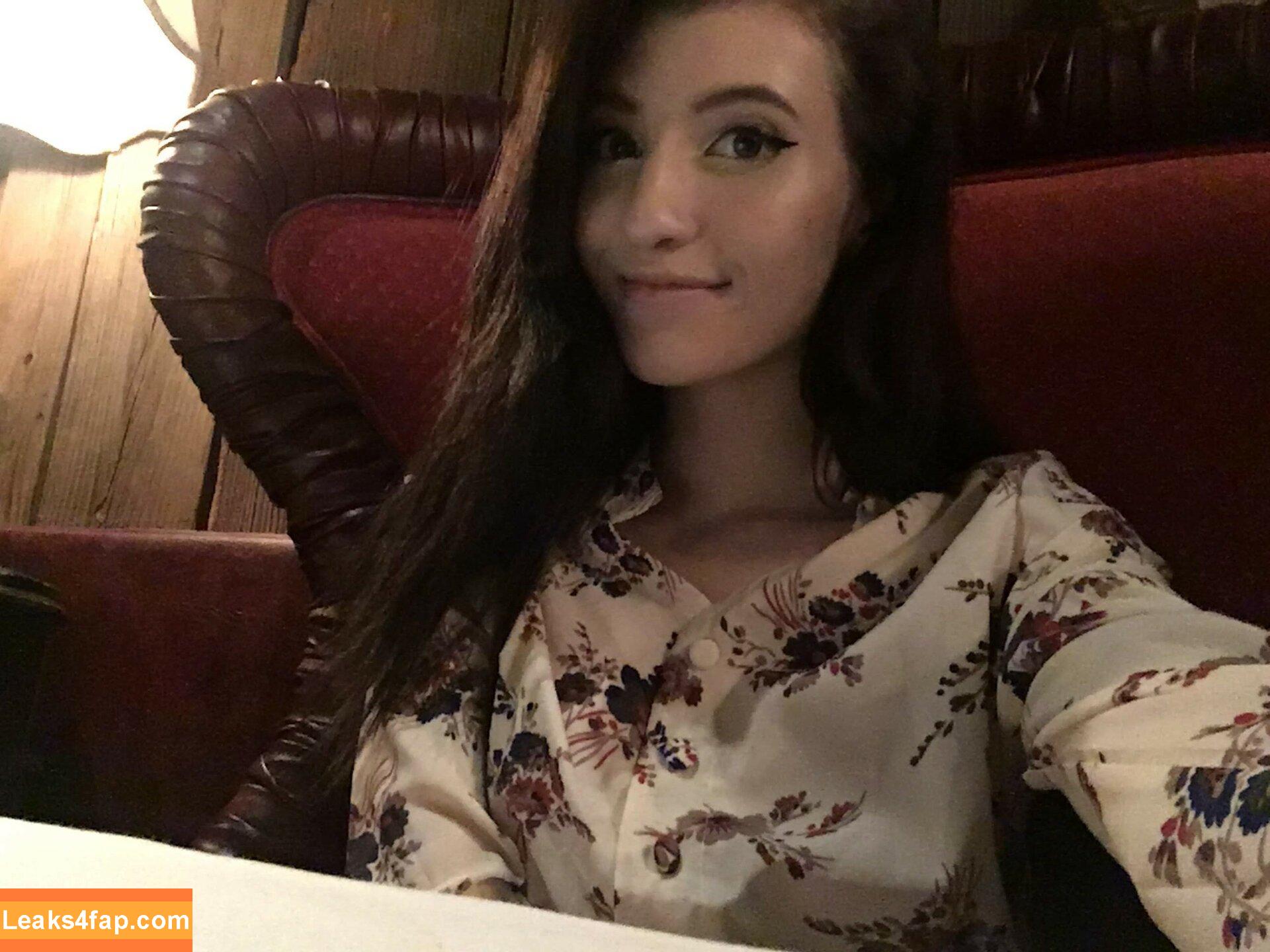 Elizabeth Reed / KawaiiiKitten / KawaiiiKitty / elizabethreed / hi_its_elizabeth_reed leaked photo photo #0557