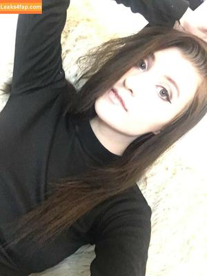 Elizabeth Reed photo #0055