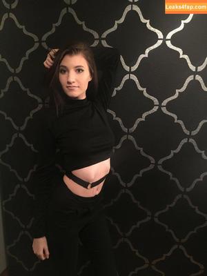 Elizabeth Reed photo #0057