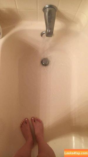 Elizabeth Reed photo #0243