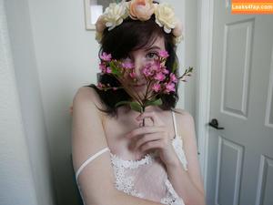 Elizabeth Reed photo #0383