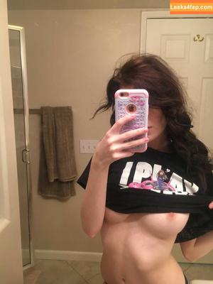 Elizabeth Reed photo #0474