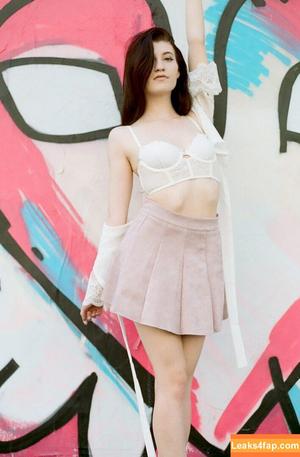 Elizabeth Reed photo #0517