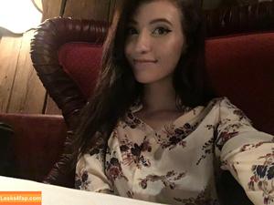 Elizabeth Reed photo #0557