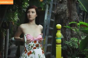 Elizabeth Reed photo #0618