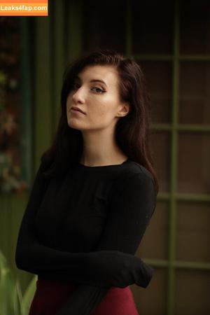 Elizabeth Reed photo #0666