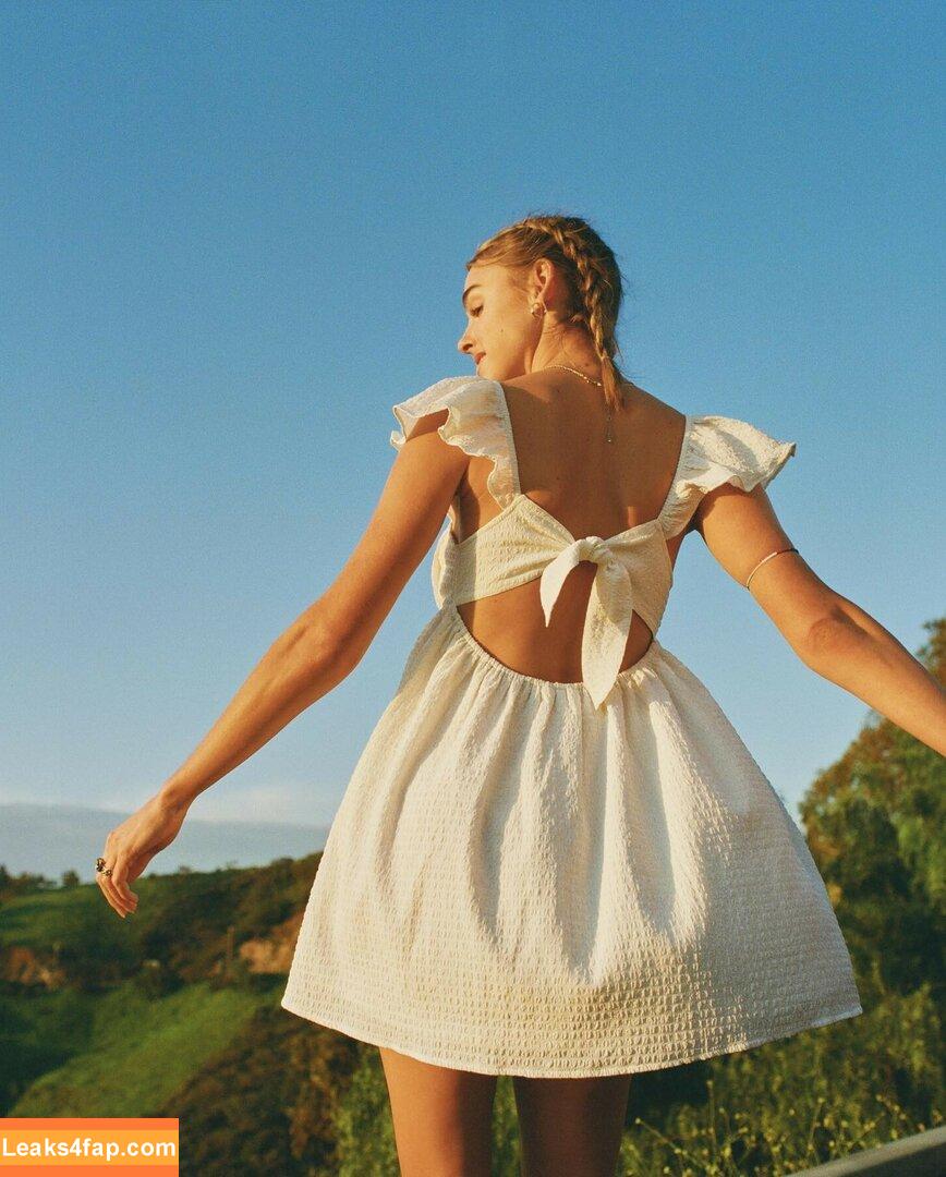 Elizabeth Turner / elizTurner92 / elizabethcturner leaked photo photo #0202