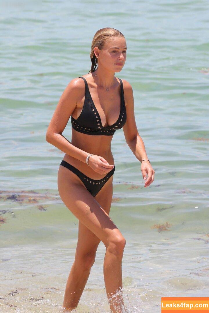 Elizabeth Turner / elizTurner92 / elizabethcturner leaked photo photo #0326