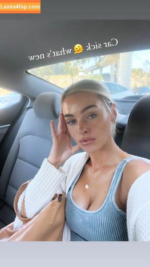 Elizabeth Turner photo #0051