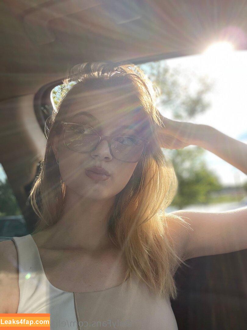 elizarowe8383 /  leaked photo photo #0013