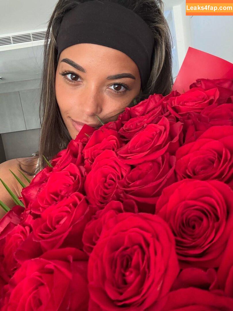 Ella Balinska / ellabalinska leaked photo photo #0400