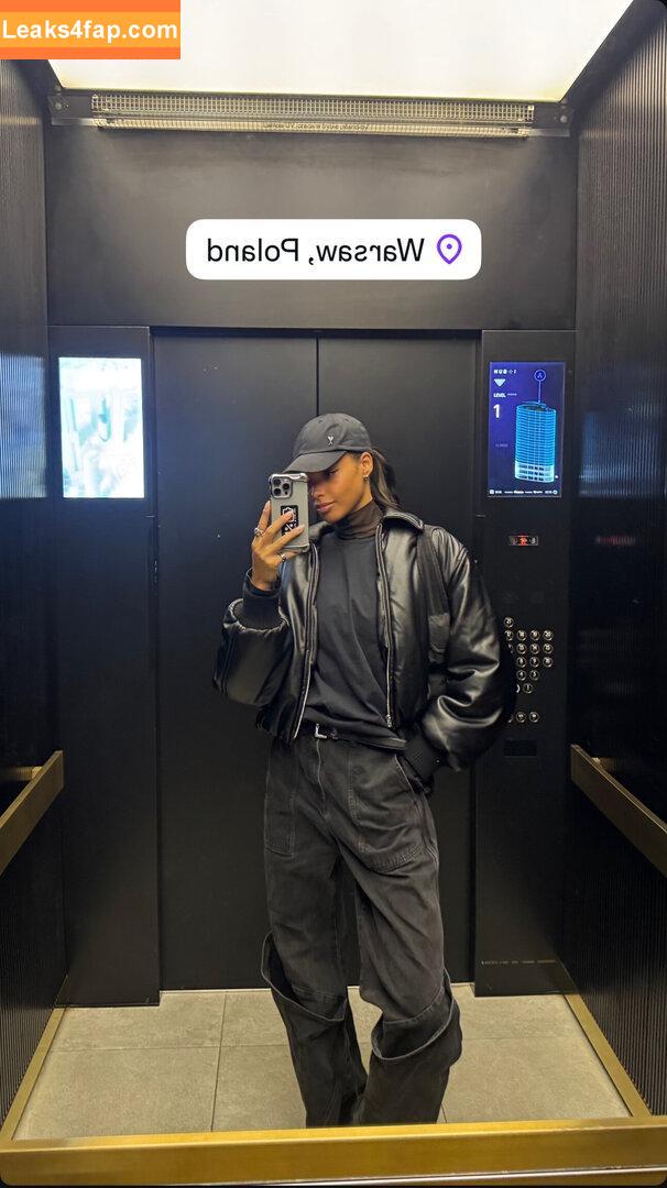 Ella Balinska / ellabalinska leaked photo photo #0423