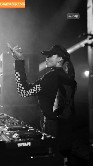 Ella Balinska photo #0422