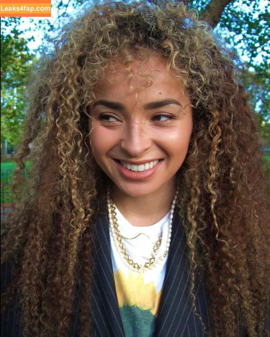 Ella Eyre / ellaeyre leaked photo photo #0044