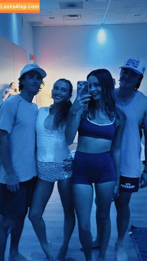 Ella Horan photo #0163