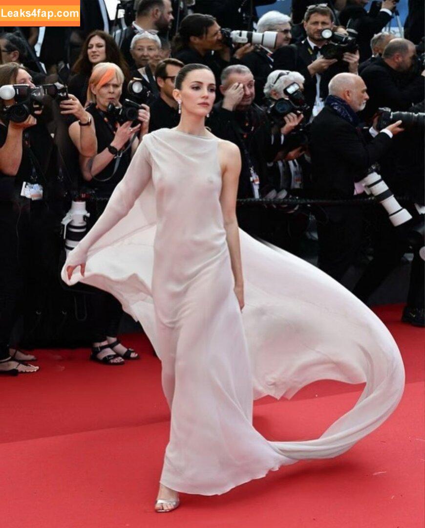 Ella Hunt / EllaHunt leaked photo photo #0235