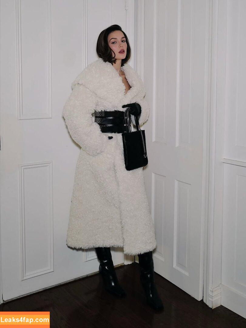 Ella Hunt / EllaHunt leaked photo photo #0243