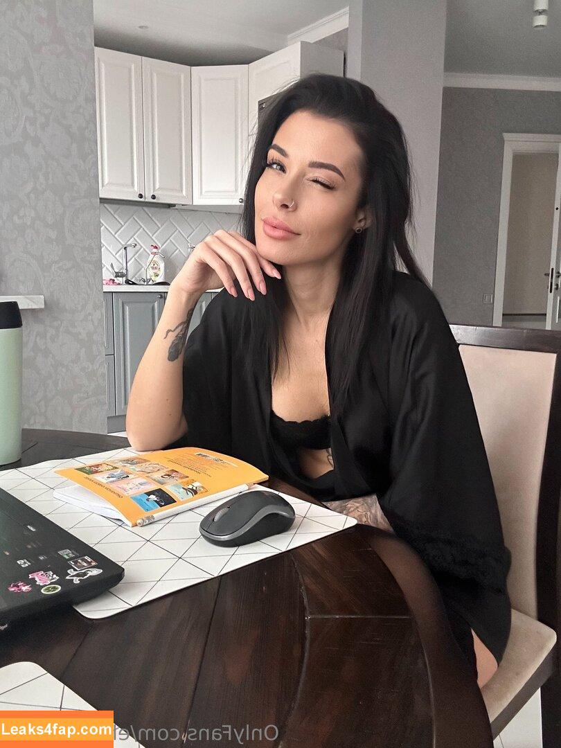 ella_malina / ellammalina leaked photo photo #0034