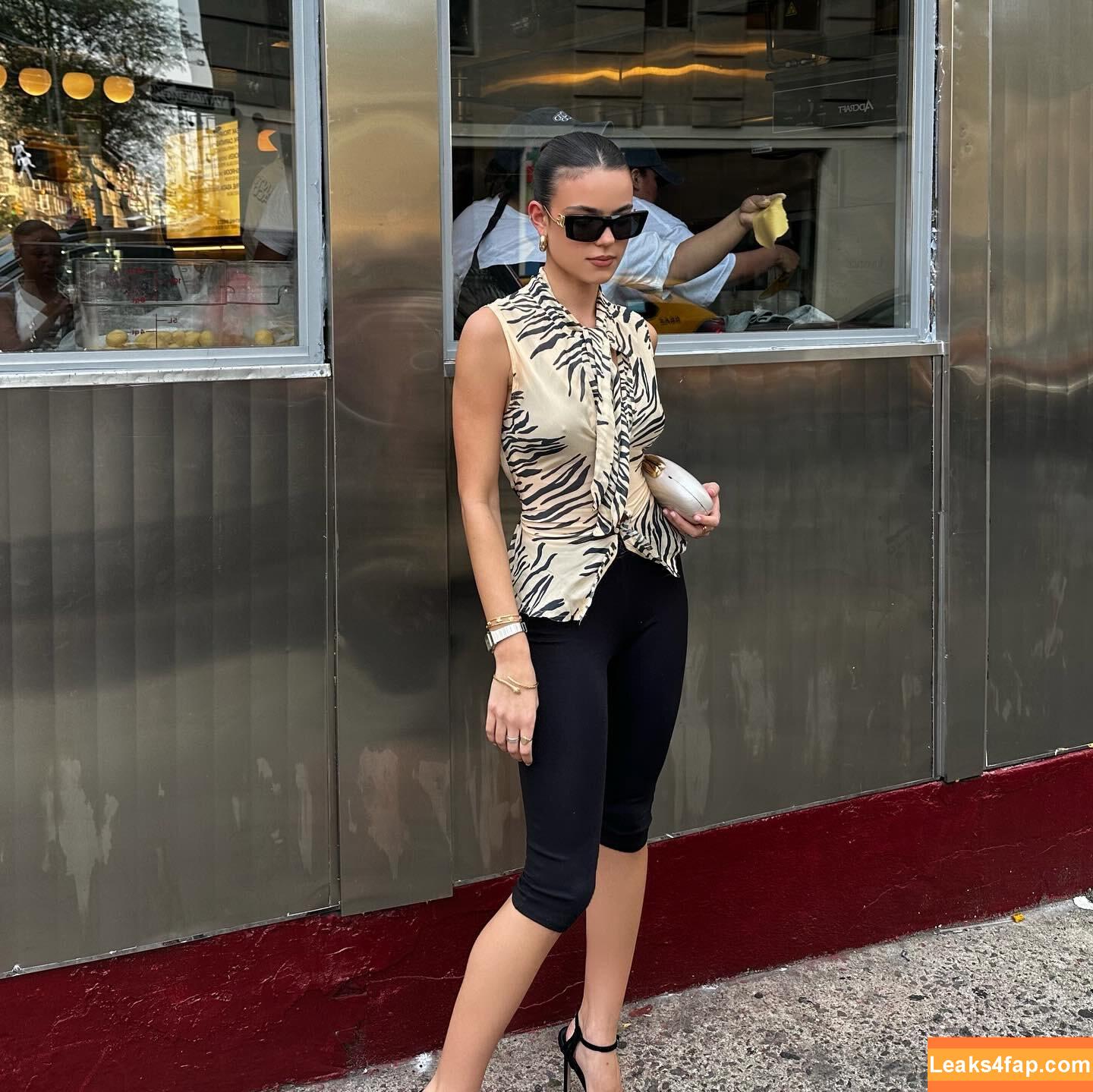 Ella Mendelsohn / ellamendelsohn leaked photo photo #0985