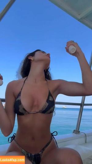 Ella Mendelsohn photo #1011