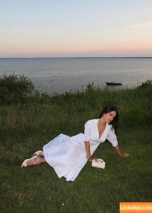 Ella Mendelsohn photo #1087