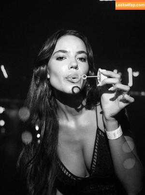 Ella Mendelsohn фото #1137