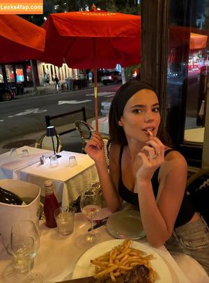 Ella Mendelsohn фото #1151