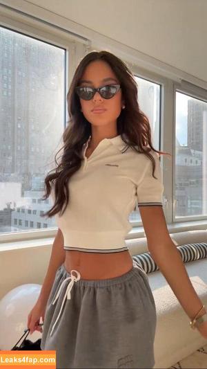 Ella Mendelsohn photo #1222