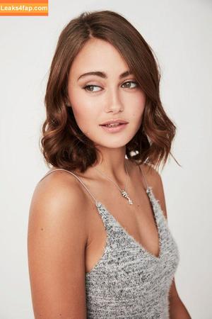 Ella Purnell photo #0072