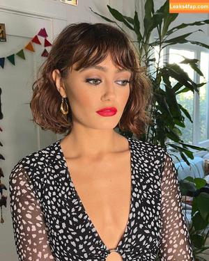 Ella Purnell photo #0378