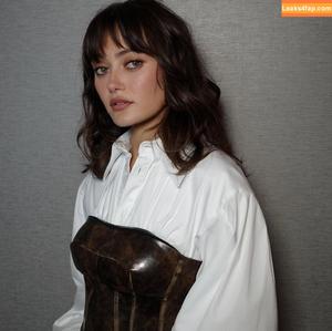 Ella Purnell photo #0756