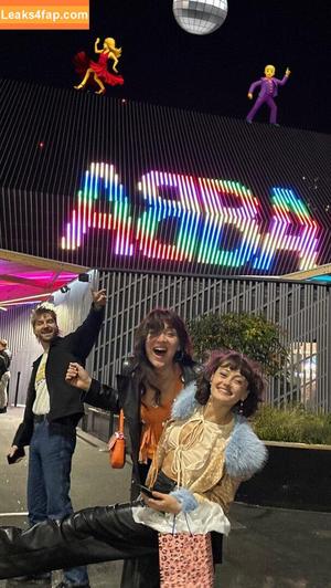 Ella Purnell photo #0783