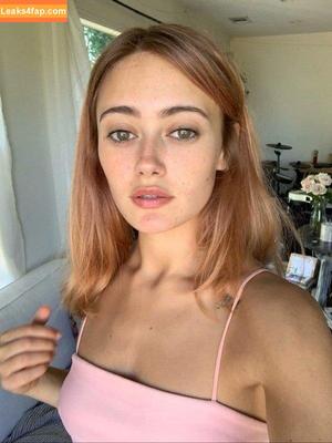 Ella Purnell photo #0897