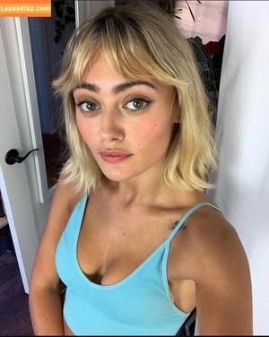 Ella Purnell photo #0905