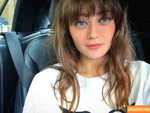 Ella Purnell photo #0906