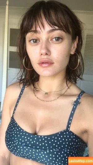 Ella Purnell photo #0910