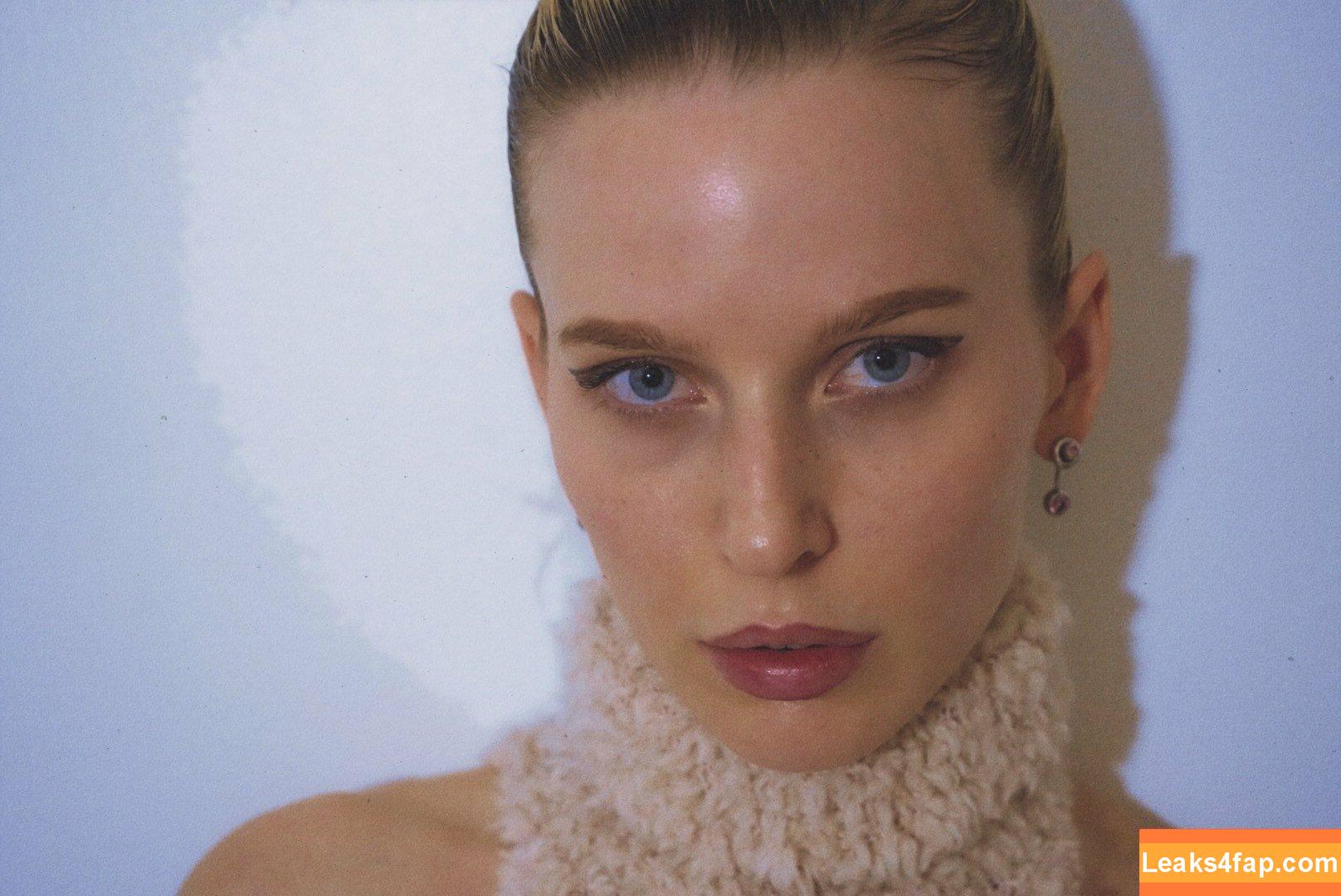 ellaa91 / ellaa.91 leaked photo photo #0214