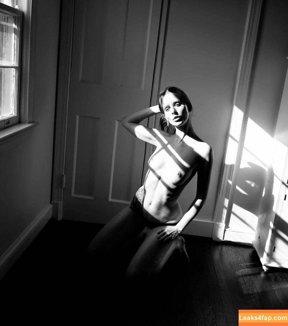ellaa91 / ellaa.91 leaked photo photo #0216