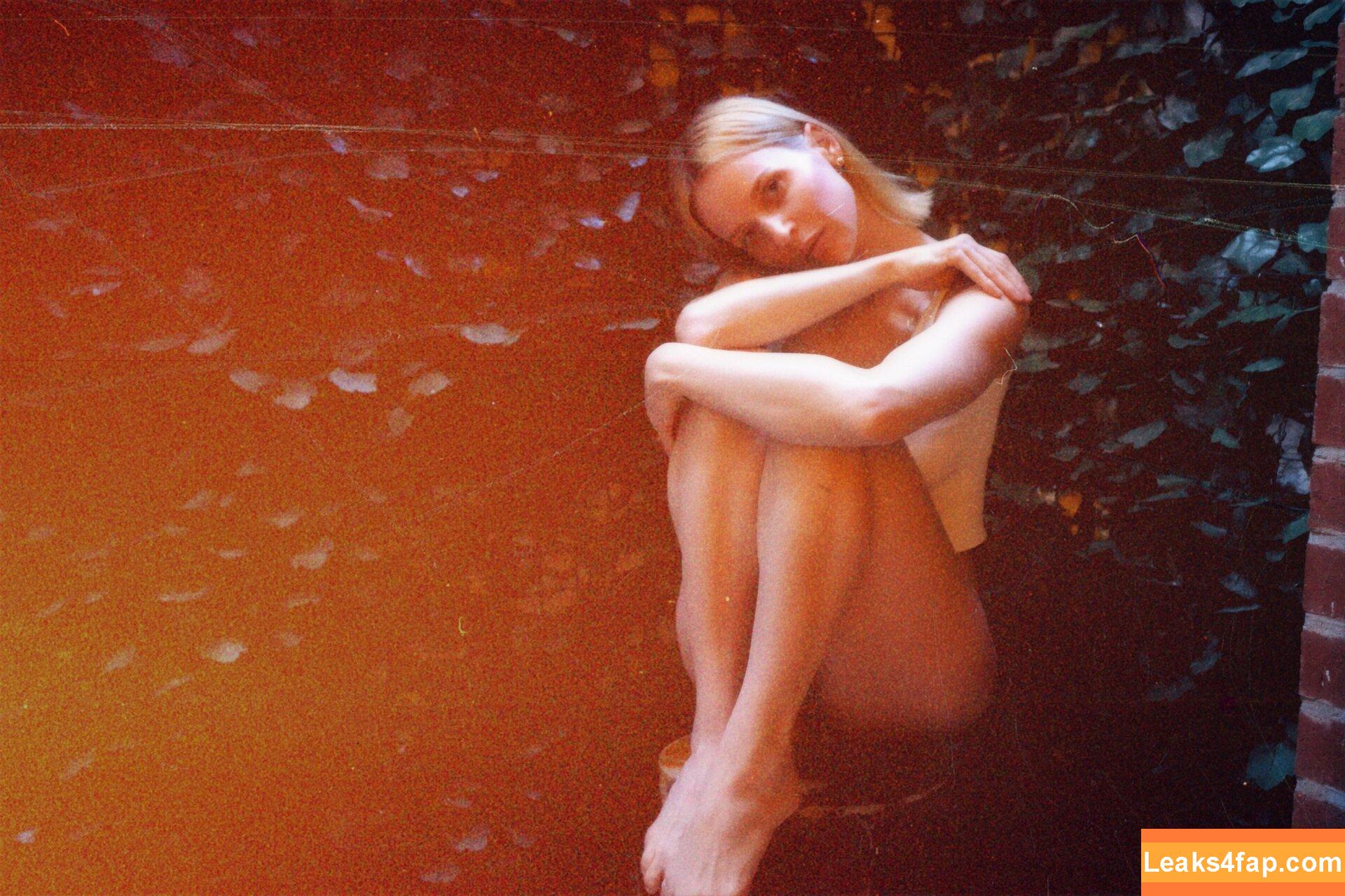 ellaa91 / ellaa.91 leaked photo photo #0229