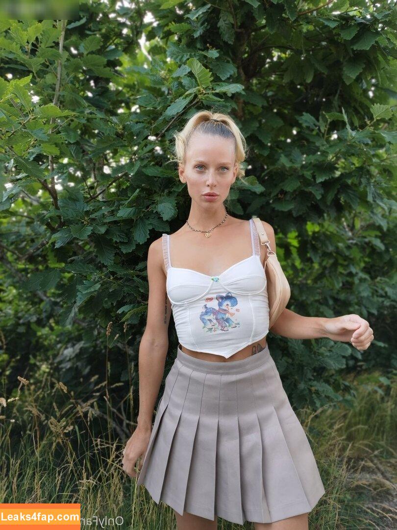 ellaa91 / ellaa.91 leaked photo photo #0486