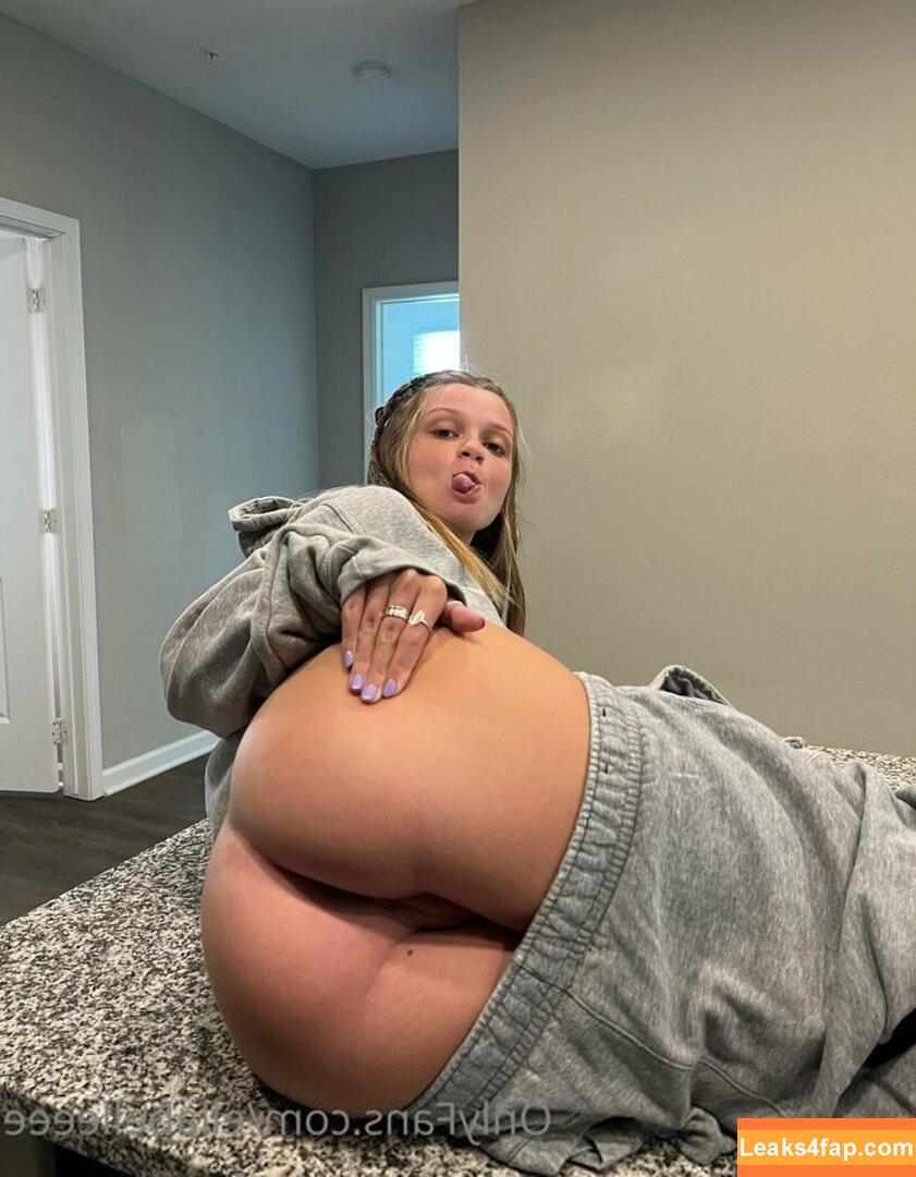 ellabelleeee / ellabeee leaked photo photo #0127