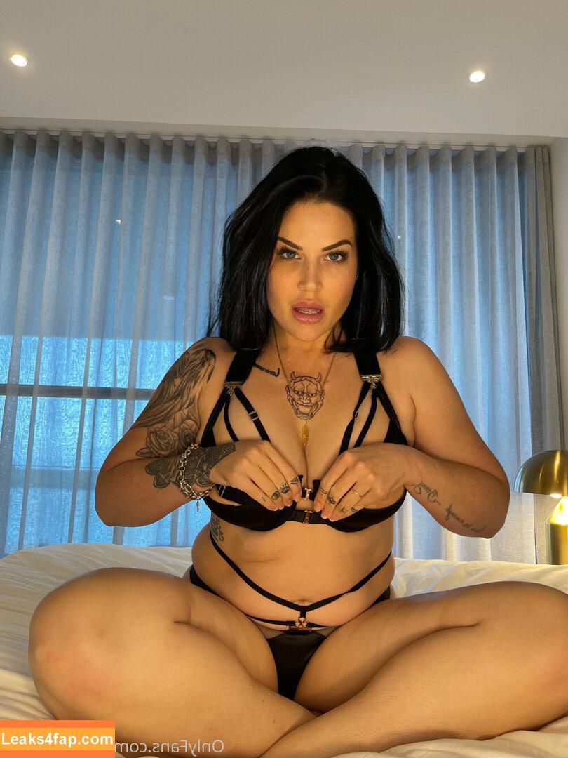 ellamaddison / ellamadisonofficial leaked photo photo #0001