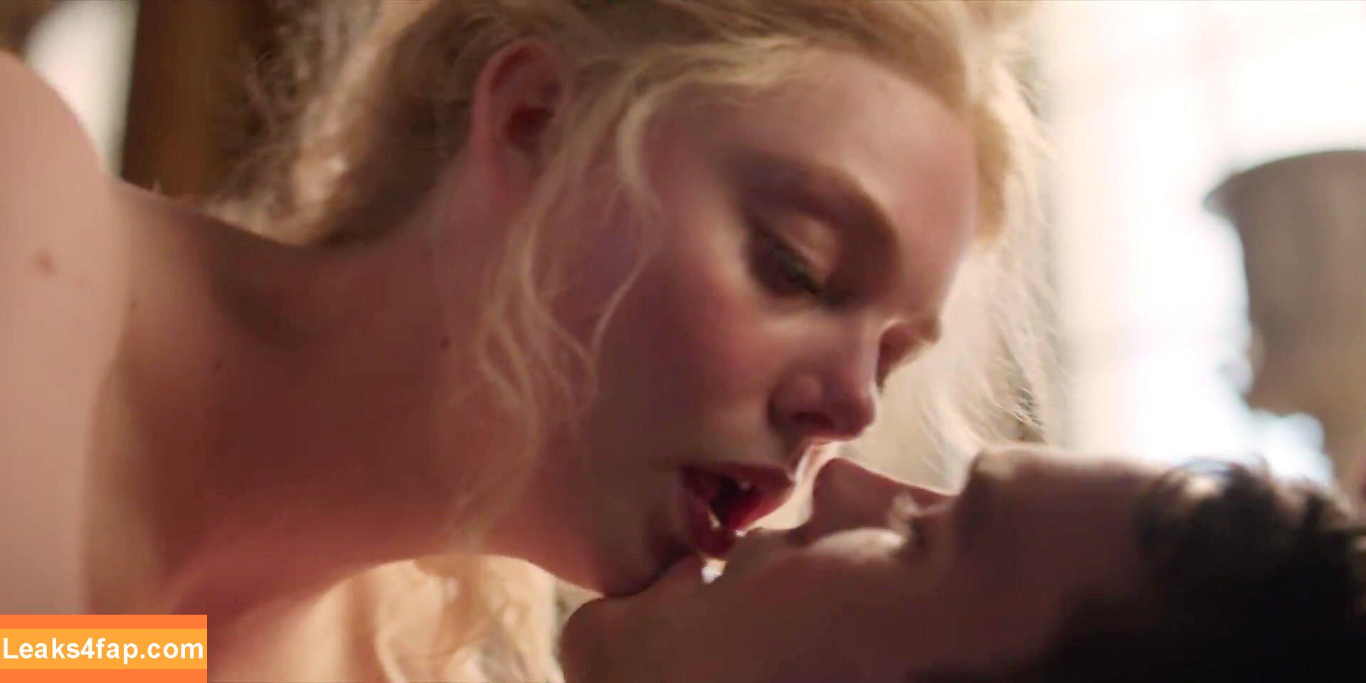 Elle Fanning / ellefanning leaked photo photo #0080